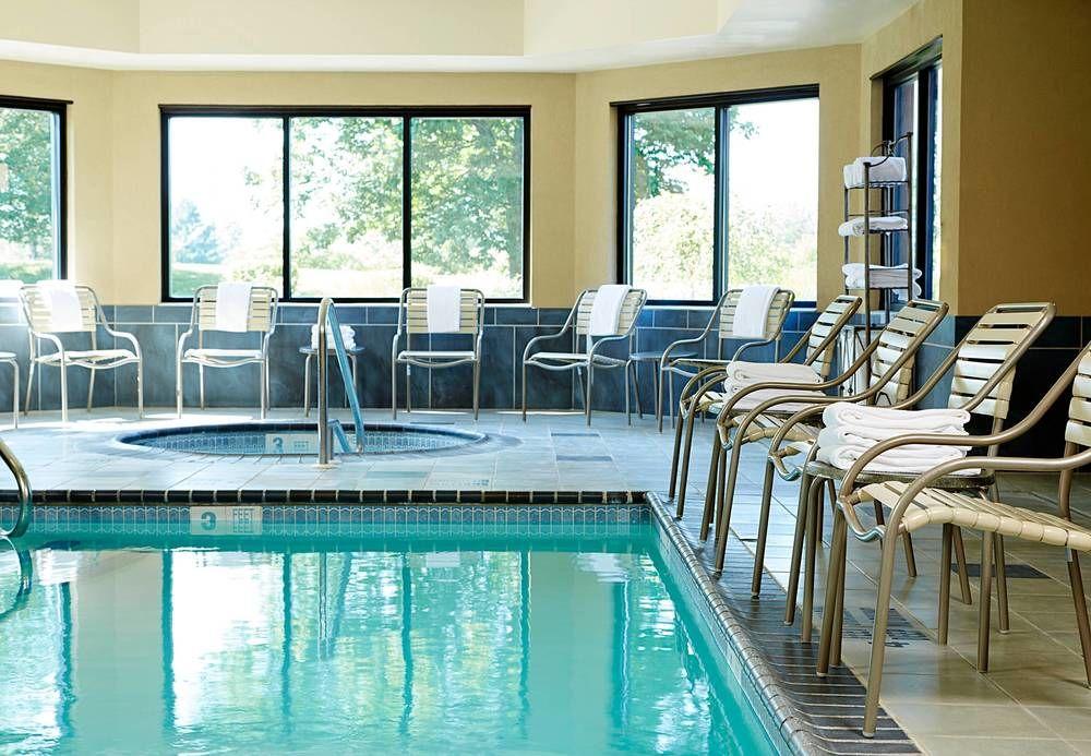 Courtyard By Marriott Ithaca Airport/University Eksteriør bilde