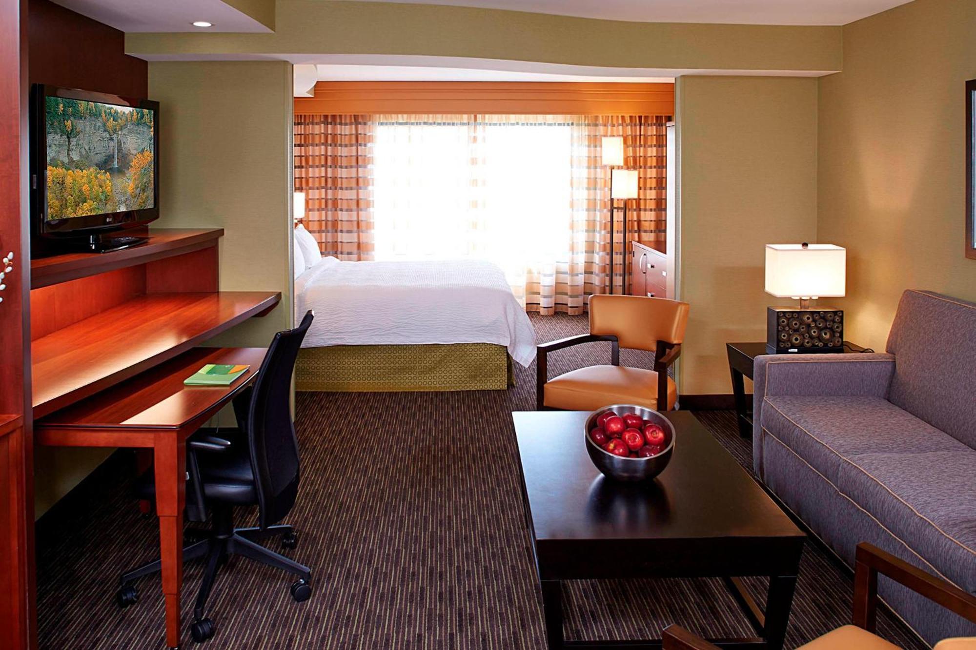 Courtyard By Marriott Ithaca Airport/University Eksteriør bilde