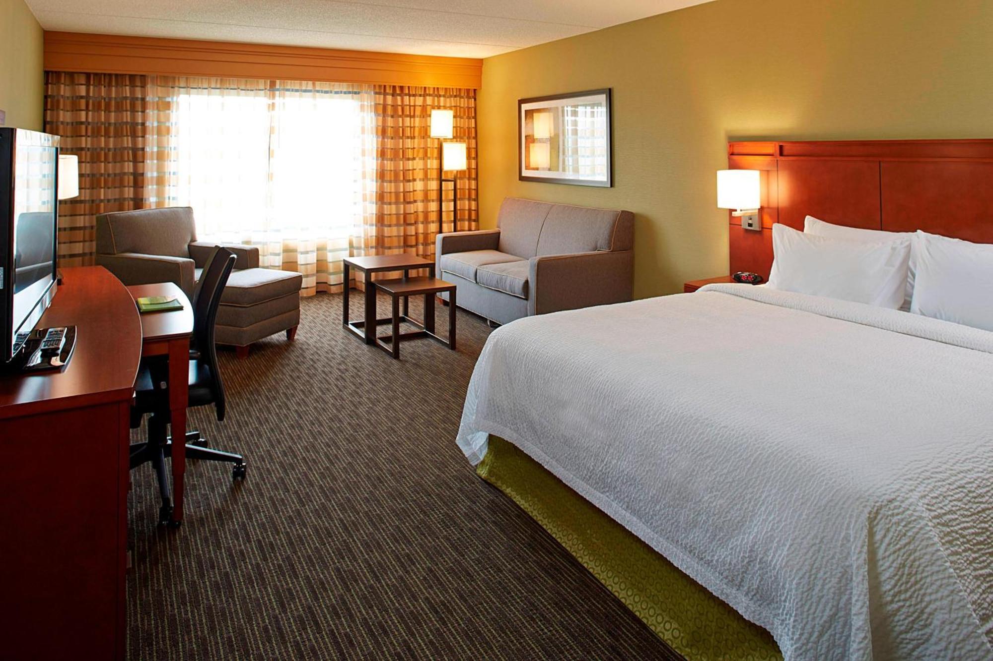Courtyard By Marriott Ithaca Airport/University Eksteriør bilde