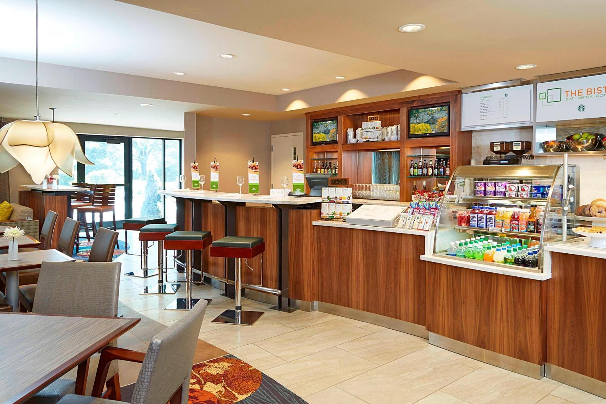 Courtyard By Marriott Ithaca Airport/University Eksteriør bilde
